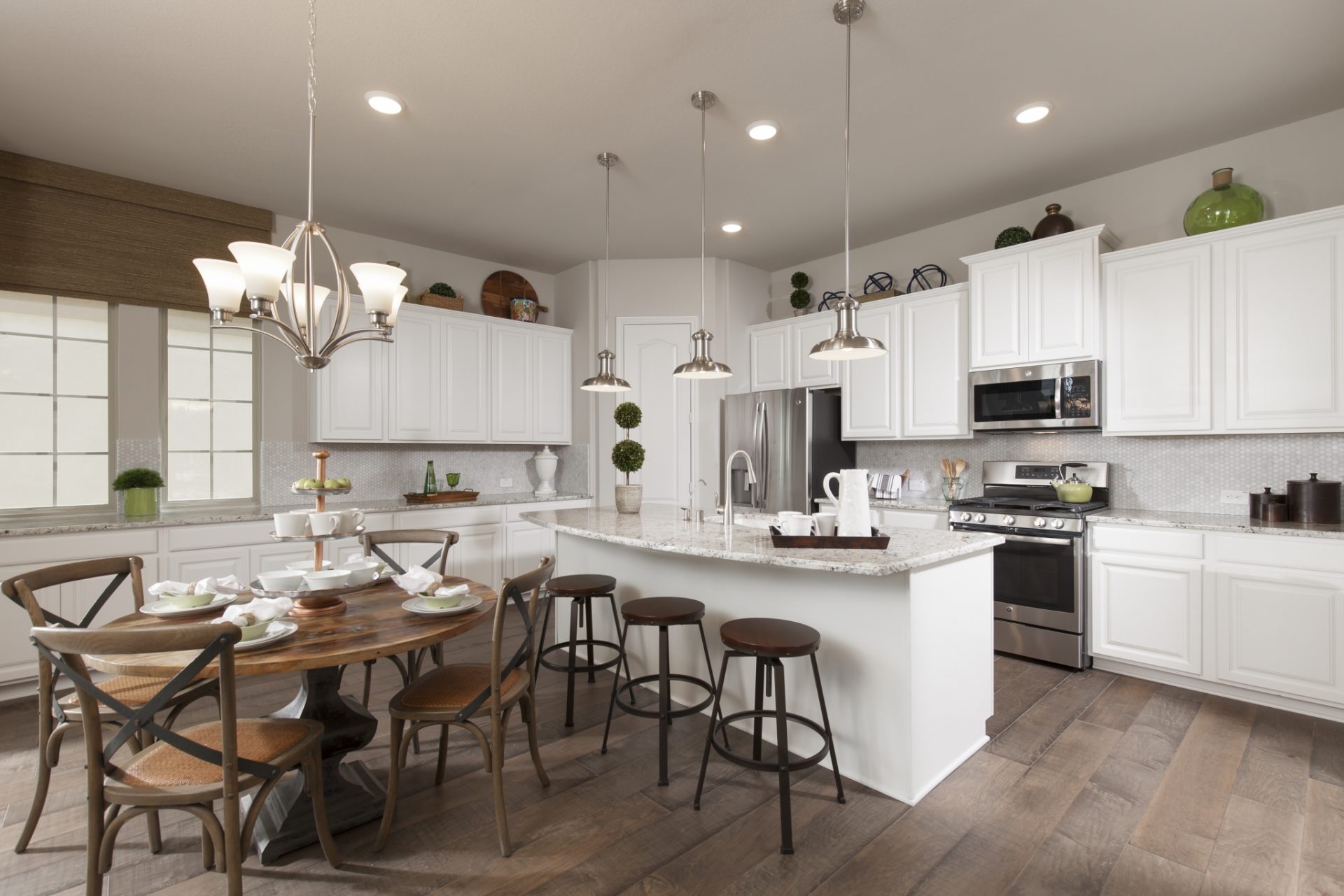 kitchen at the villas at kings harbor